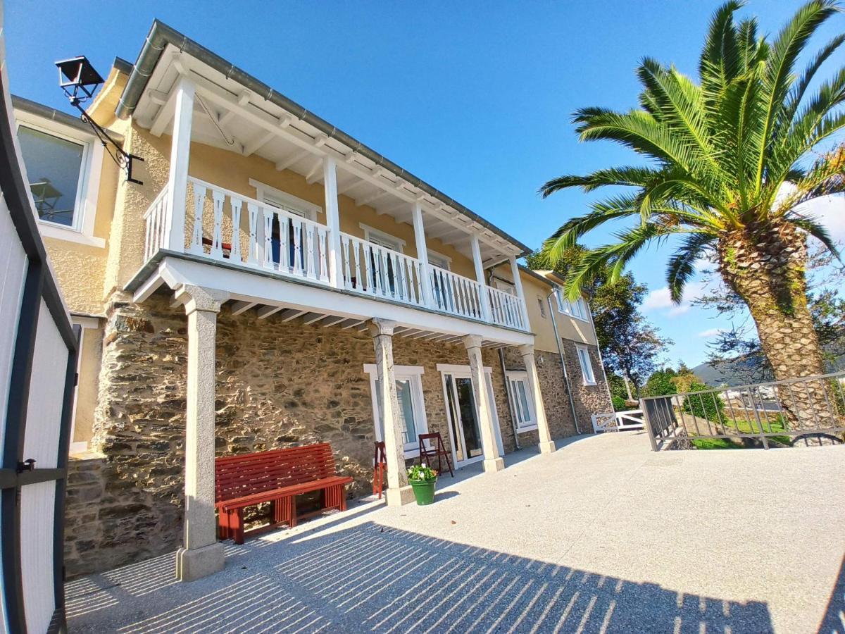 Apartamentos Minas De Silvarosa Viveiro Luaran gambar