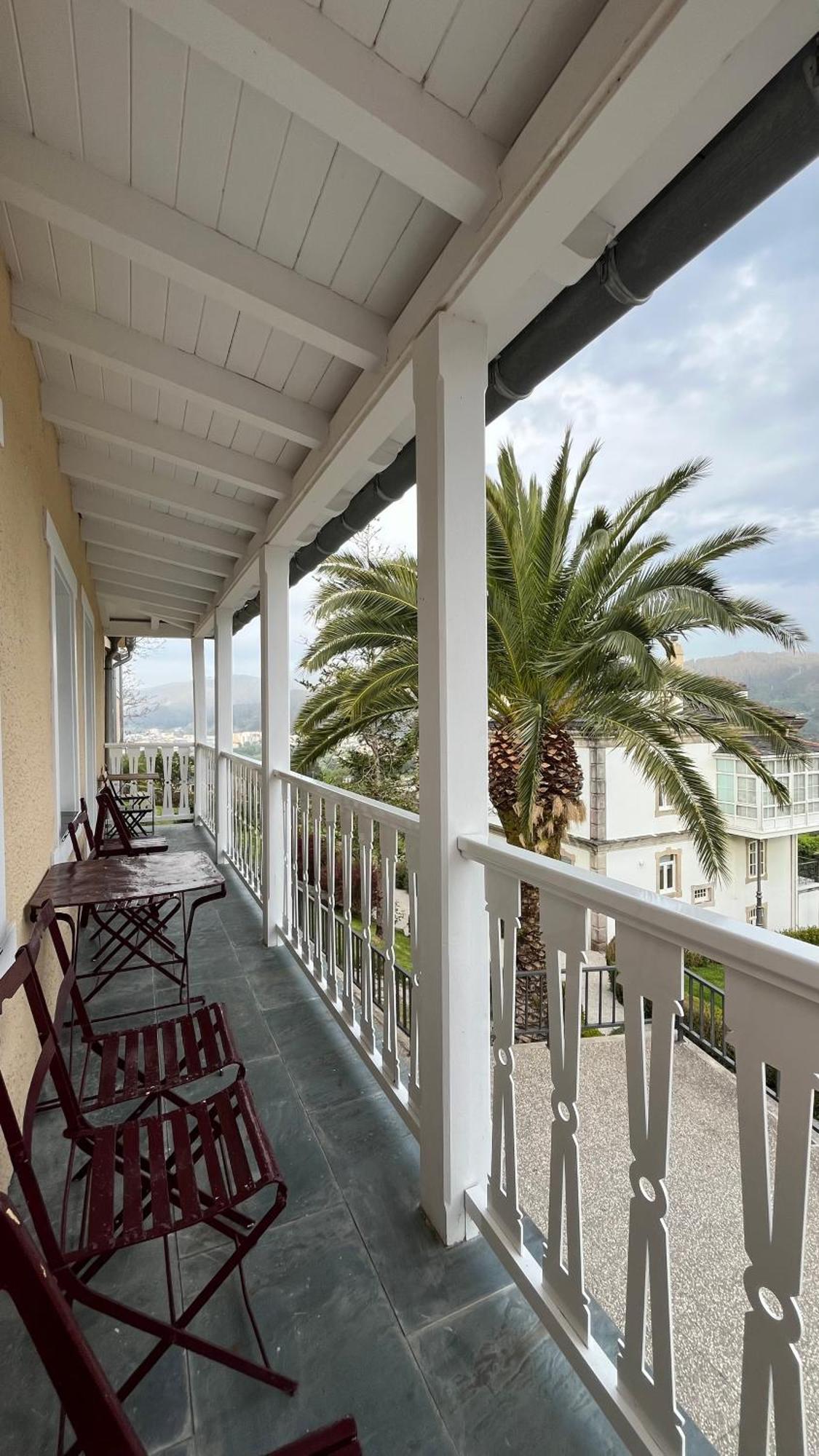 Apartamentos Minas De Silvarosa Viveiro Luaran gambar