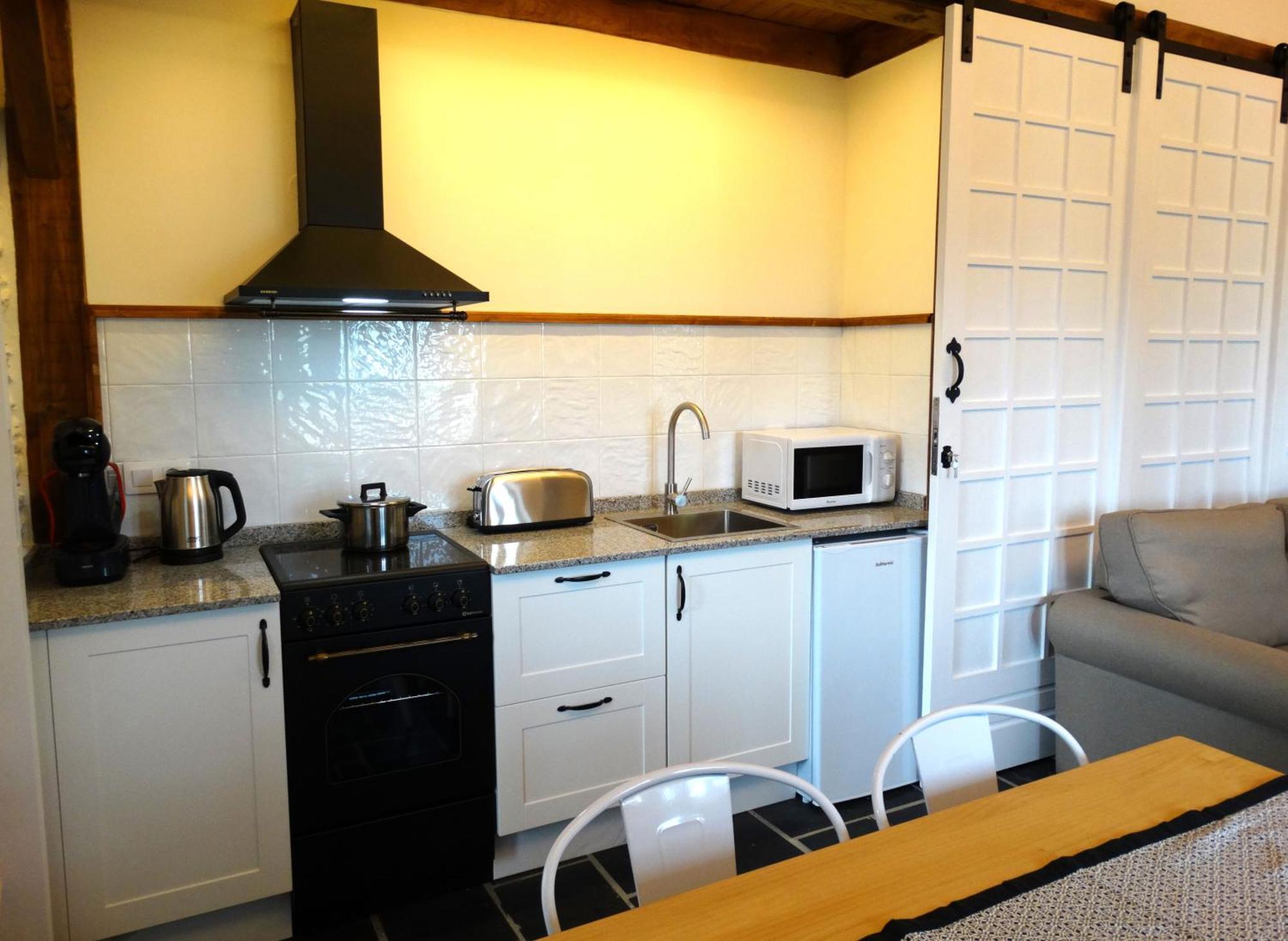 Apartamentos Minas De Silvarosa Viveiro Luaran gambar